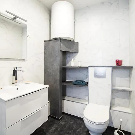 Le Grand Dupont Du Parc Ste-marie - Insolites *