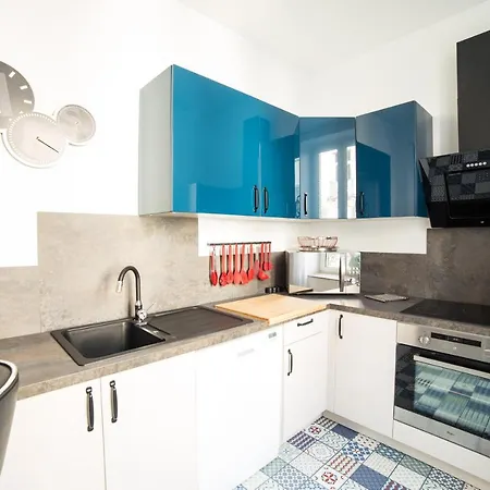 Apartment Le Grand Dupont Du Parc Ste-marie - Insolites