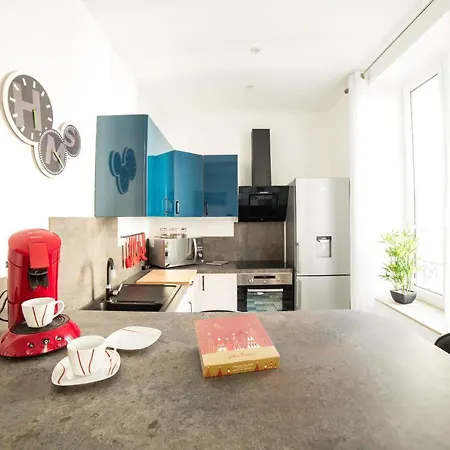 Apartment Le Grand Dupont Du Parc Ste-marie - Insolites